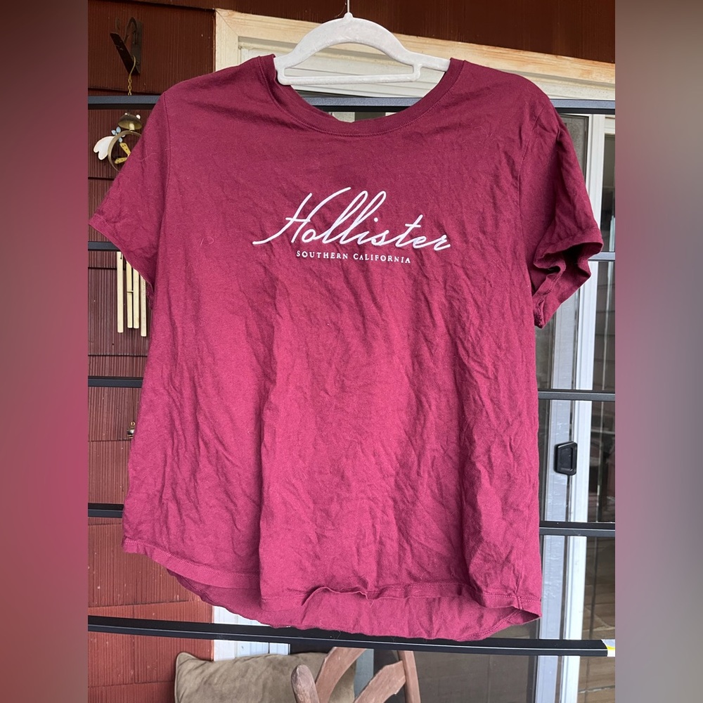 Hollister Casual Burgundy Shirt